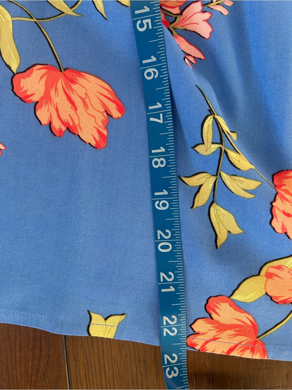 Vibrant Boho Jessica Simpson Floral Ruffle Sleeve Top in Blue Size M - Picture 5 of 7